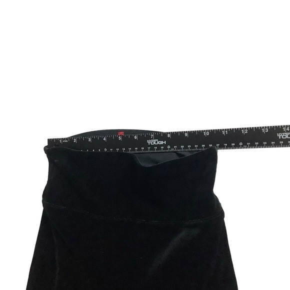 Spanx Black Velvet High Waist Leggings Size Small - Picture 5 of 10